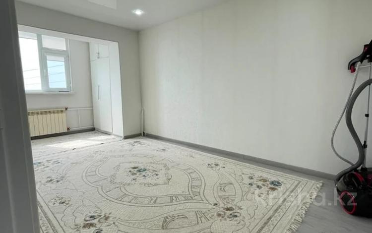 3-комнатная квартира · 75 м² · 5/5 этаж, 15-й мкр 25 за 27.5 млн ₸ в Актау — фото 12