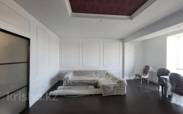 3-комнатная квартира · 110 м² · 10/13 этаж, Достык 14 за ~ 61.5 млн ₸ в Астане, Есильский р-н — фото 12