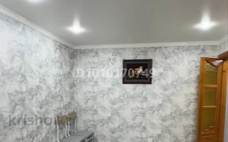 2-бөлмелі пәтер · 64 м² · 4/5 қабат, Ескалиева 106, бағасы: 18 млн ₸ в Уральске — фото 2