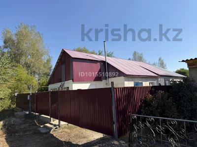 Отдельный дом · 3 комнаты · 103.7 м² · 10 сот., Садоводческий коллектив Солнышко 100 за 13.5 млн ₸ в Актобе, мкр Акжар