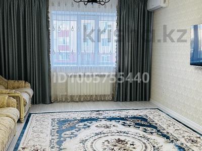 2-бөлмелі пәтер · 75 м² · 2/5 қабат, Алтын орда ш/а., Мангилик ел, бағасы: 250 000 ₸ в Актобе, мкр. Алтын орда