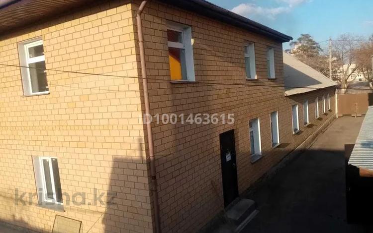 Кеңселер, кабинеттер және жұмыс орындары · 10 м², бағасы: 41 000 ₸ в Павлодаре — фото 9