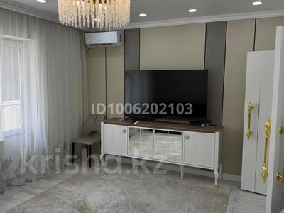4-комнатная квартира · 98 м² · 9/12 этаж, мкр Тастак-3, Розыбакиева 61 61 — Розыбакиева Толе би за 70.3 млн 〒 в Алматы, Алмалинский р-н