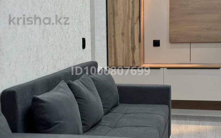 3-бөлмелі пәтер · 60 м² · 2/5 қабат, Желтоксан 14, бағасы: 30 000 ₸ в Балхаше — фото 2