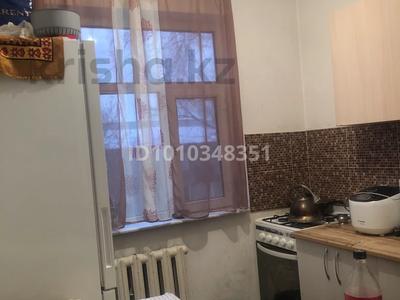 4-комнатная квартира · 58 м² · 4/4 этаж, мкр №1 14 за 38 млн 〒 в Алматы, Ауэзовский р-н