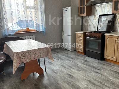 Аренда домов или дач в Актюбинской обл.: Отдельный дом · 4 комнаты · 107 м² · помесячно, мкр Жилгородок за 250 000 〒 Отдельный дом · 4 комнаты · 107 м² · помесячно, мкр Жилгородок за 250 000 〒 в Актобе