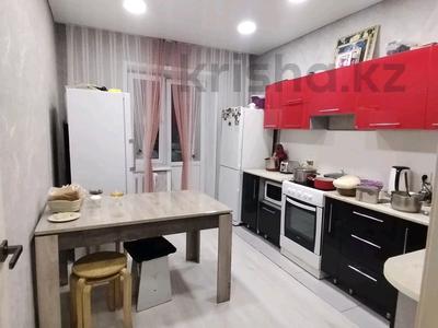 2-комнатная квартира · 60 м² · 4/4 этаж, проспект Есенберлина 6/1 за 25 млн ₸ в Усть-Каменогорске