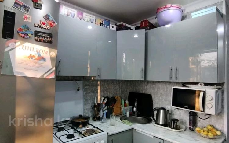 2-комнатная квартира · 45 м² · 4/5 этаж, мкр Юго-Восток, Строителей — Шахтеров, Строителей за 16.9 млн ₸ в Караганде, Казыбек би р-н — фото 2