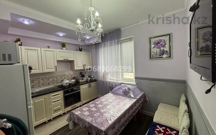 2-комнатная квартира, 60 м², 4/5 этаж, мкр Нурсая 87