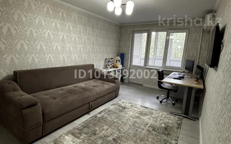 1-комнатная квартира · 36 м² · 2/5 этаж, М. Ауезова 65 — Ауезова / Жамбула . Ауезова / Щевченко за 250 000 ₸ в Алматы — фото 2