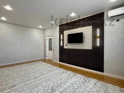 2-комнатная квартира · 60.3 м² · 1/5 этаж, Нурсая 110 за 30 млн ₸ в Атырау