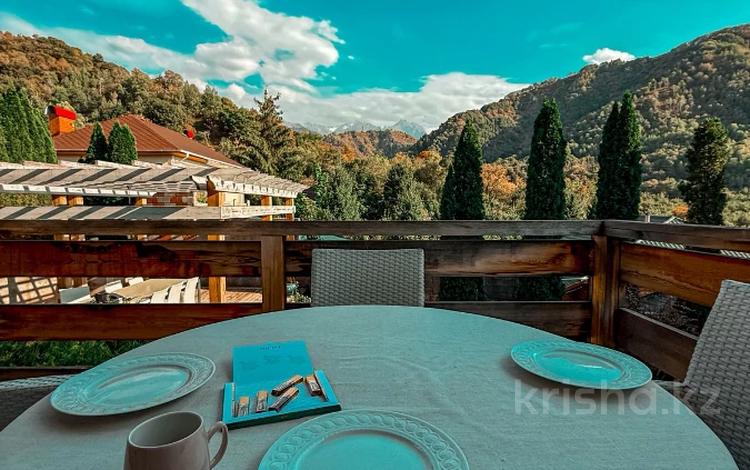 Отдельный дом · 5 комнат · 290 м² · 8 сот., мкр Бутаковка за 200 млн 〒 в Алматы, Медеуский р-н — фото 43