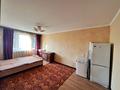 3-комнатная квартира · 63 м² · 4/5 этаж, мкр 5, Есет Батыра — Детские товары остановка за 16.5 млн ₸ в Актобе — фото 3