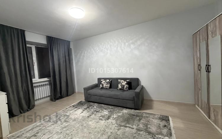 1-комнатная квартира · 40 м² · 8/9 этаж, мкр Атырау, Кульджинский тракт 16 за 26.5 млн ₸ в Алматы, Медеуский р-н — фото 2