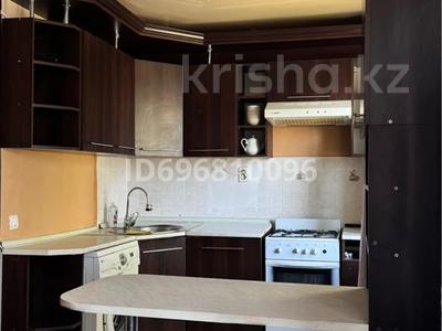 2-комнатная квартира · 48 м² · 3/4 этаж, Байсеитовой 96 — Айтеке би за 10 000 〒 в 