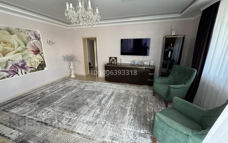 3-бөлмелі пәтер · 110 м² · 4/9 қабат, Кошкарбаева 25, бағасы: 63 млн ₸ в Астане, Алматы р-н — фото 2