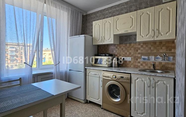 1-комнатная квартира · 35 м² · 4/4 этаж, Байсеитовой 7 за 10 000 ₸ в Балхаше — фото 35