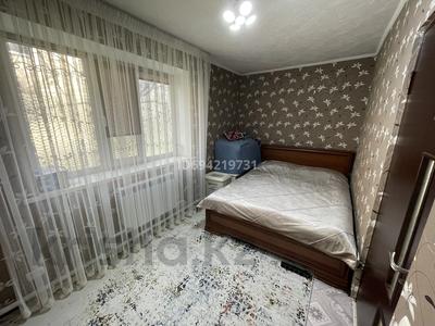 3-комнатная квартира, 60 м², 1/2 этаж, Абылай хан 241 за 12 млн 〒 в Талдыкоргане
