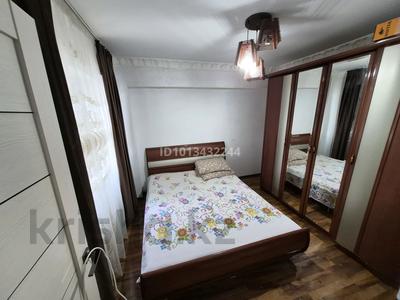 2-бөлмелі пәтер · 47 м² · 1/5 қабат, Центральный ш/а., Абая 15а, бағасы: 15 000 ₸ в Атырау, мкр Центральный