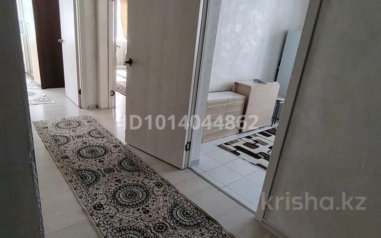2-комнатная квартира · 57 м² · 9/12 этаж, мкр Дарабоз 21 — Бауыржан Момышулы за 230 000 ₸ в Алматы, Алатауский р-н — фото 2