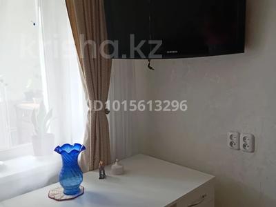 1-комнатная квартира · 38 м² · 2/5 этаж, мкр Омега, Еслямгалиулы 28 — 26 школа за 120 000 ₸ в Уральске