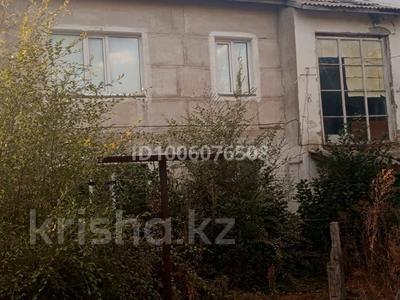 3-бөлмелі пәтер · 54.4 м² · 1/2 қабат, пос Кенеса Нокина, Мичурина 28, бағасы: 6.5 млн ₸ в Актюбинской обл.