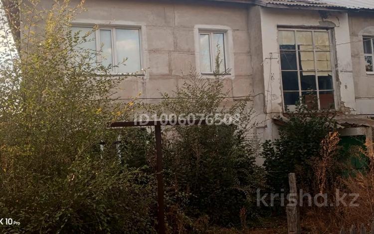 3-бөлмелі пәтер · 54.4 м² · 1/2 қабат, Кеңес Нокин ауылы, Мичурина 28, бағасы: 6.5 млн ₸ в Актюбинской обл., пос Кенеса Нокина — фото 2