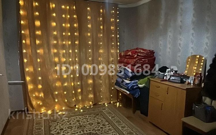 2-комнатная квартира · 55 м² · 5/5 этаж, мкр 8, Ақтөбе 8мкр, ул бр. жубановых 283/1 кв 60 60 за 13 млн ₸ в Актобе — фото 2