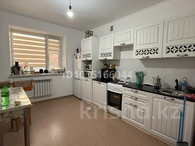 2-бөлмелі пәтер · 63 м² · 1/5 қабат, 10 микрорайон 17, бағасы: 19.6 млн ₸ в Балхаше
