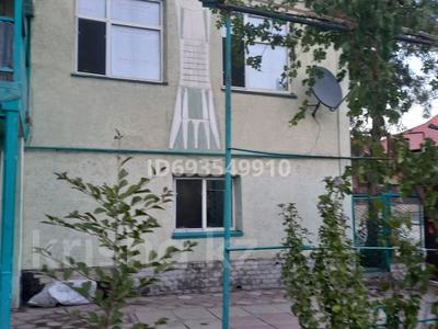 Отдельный дом · 7 комнат · 260 м² · 792 сот., Сапарбаева 227 — Рядом 44 школы за 43 млн 〒 в Шымкенте, Енбекшинский р-н