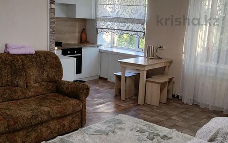 2-комнатная квартира · 44 м² · 3/4 этаж, Титова 128 за 10 000 ₸ в Семее — фото 6