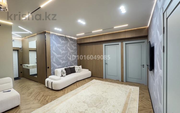 4-бөлмелі пәтер · 120 м² · 6/8 қабат, 33-ш/а. қыран, бағасы: 53 млн ₸ в Актау, 33-й мкр — фото 2