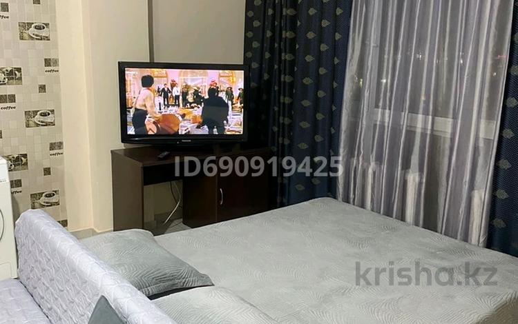 1-комнатная квартира · 32 м² · 6/9 этаж, Женис 45/3 — Богенбая за 10 000 〒 в Астане, Сарыарка р-н — фото 2