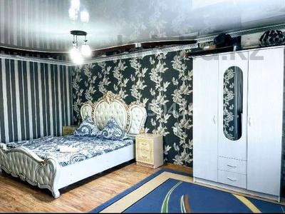 1-комнатная квартира · 32 м² · 4/5 этаж, Микрорайон шугыла 23 — Рядом Ustudy , псих болница за 10 000 〒 в 