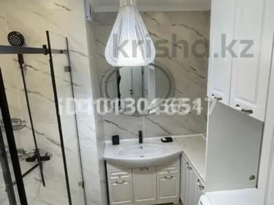 3-комнатная квартира · 81 м² · 9/13 этаж, Толе би 189/3 за 550 000 ₸ в Алматы, Алмалинский р-н