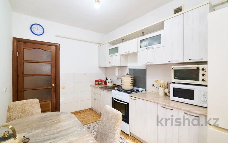 2-комнатная квартира · 58.5 м² · 1/5 этаж, Республики 49