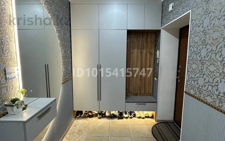 3-комнатная квартира · 90 м² · 6/9 этаж, Момышулы 2/10 — Тәуелсіздік-Момышулы за 53.5 млн ₸ в Астане, Алматы р-н — фото 2