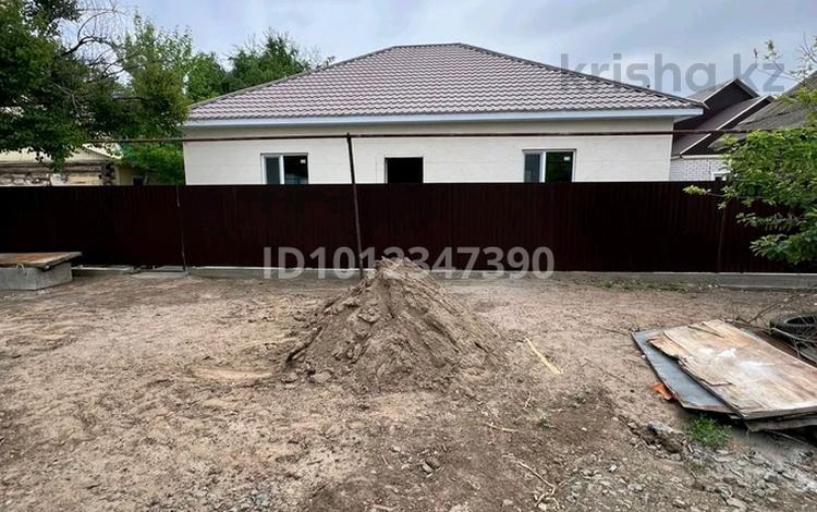 Отдельный дом · 4 комнаты · 130 м² · 4 сот., Жексенбаева 48 за 36 млн ₸ в Уральске — фото 2