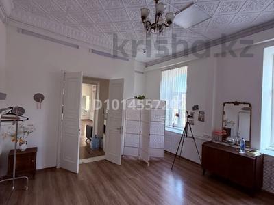 Свободное назначение, офисы, магазины и бутики · 82 м² за 328 000 ₸ в Атырау, мкр Жилгородок