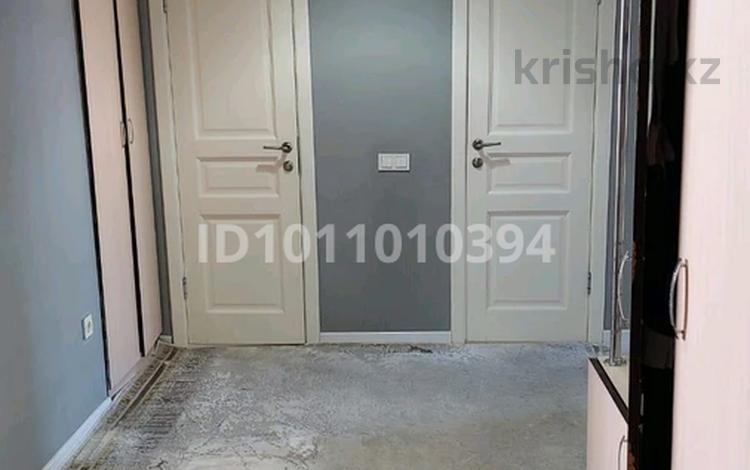 3-комнатная квартира · 64 м² · 3/3 этаж, Азаттык — Угол ул.Гурьевская за ~ 27 млн ₸ в Атырау — фото 2