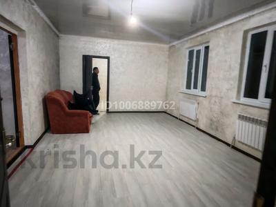 Отдельный дом · 5 комнат · 100 м², Огонёк 51 за 100 000 〒 в Каскелене