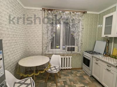 Пәтерлер в Актюбинской обл.: 1-бөлмелі пәтер · 35 м² · 5/9 қабат · ай сайын, мкр 8 — Братья Жубановых, бағасы: 180 000 〒 1-бөлмелі пәтер · 35 м² · 5/9 қабат · ай сайын, мкр 8 — Братья Жубановых, бағасы: 180 000 〒 в Актобе