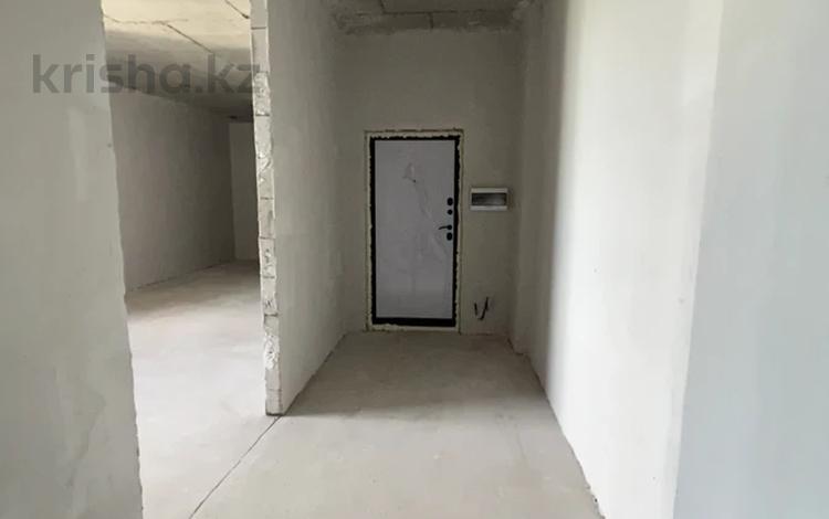 2-бөлмелі пәтер · 62.5 м² · 12/12 қабат, Жубан Молдагалиев 7, бағасы: 48 млн ₸ в Астане, Нура р-н — фото 11