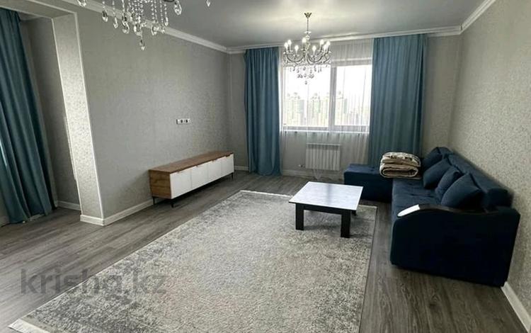 3-комнатная квартира · 120 м² · 11/12 этаж, Аль-Фараби 1а — Аль фараби за 500 000 ₸ в Алматы, Медеуский р-н — фото 4
