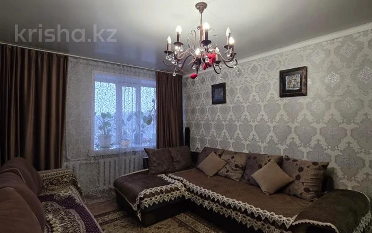 2-бөлмелі пәтер · 62.8 м² · 7/9 қабат, 1 мкр, бағасы: 12 млн ₸ в Семее — фото 12