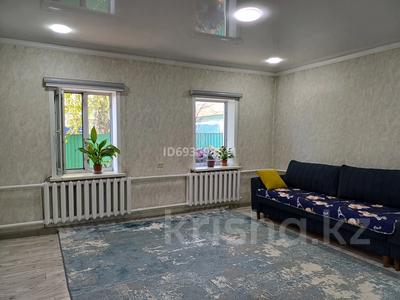 Отдельный дом · 3 комнаты · 80 м² · 8 сот., Шевченко за 19 млн ₸ в Усть-Каменогорске, Ульбинский