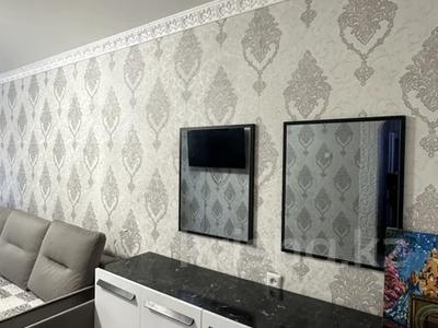 2-бөлмелі пәтер · 43 м² · 1/5 қабат, 14-шағынаудан, бағасы: 9.5 млн ₸ в Караганде, Алихана Бокейханова р-н