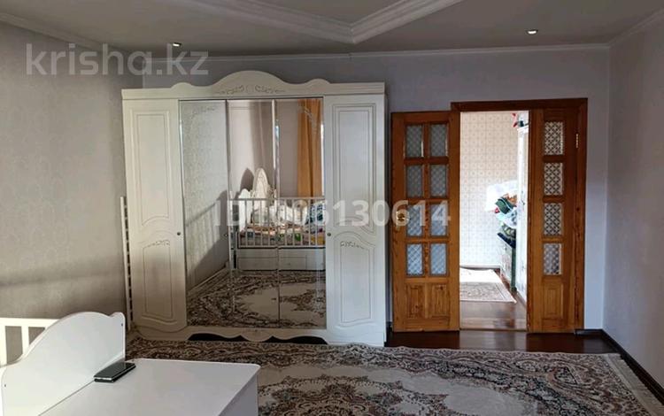 Часть дома · 7 комнат · 150 м² · 8 сот., мкр 112 квартал, Бауыржан Момышұлы 134 — МұратФарм, Көркемдеу, SHINOIL заправка за 65 млн ₸ в Шымкенте, Туран р-н — фото 2