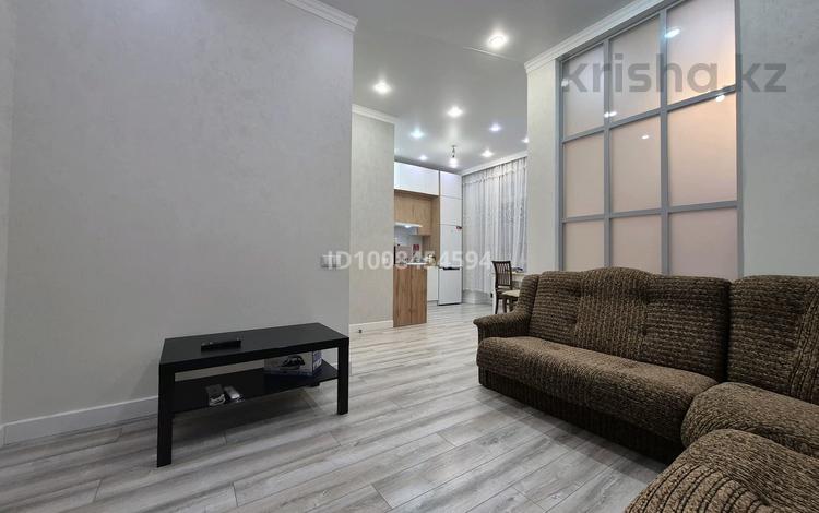 2-комнатная квартира · 40 м² · 5/10 этаж, Максут Нарикбаев 22 за 250 000 ₸ в Астане, Нура р-н — фото 2