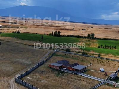 Отдельный дом · 5 комнат · 230 м² · 600 сот., Аронова 1 — Сүйінбай ата ескерткішне қарама қарсы за 350 млн ₸ в Каракастеке